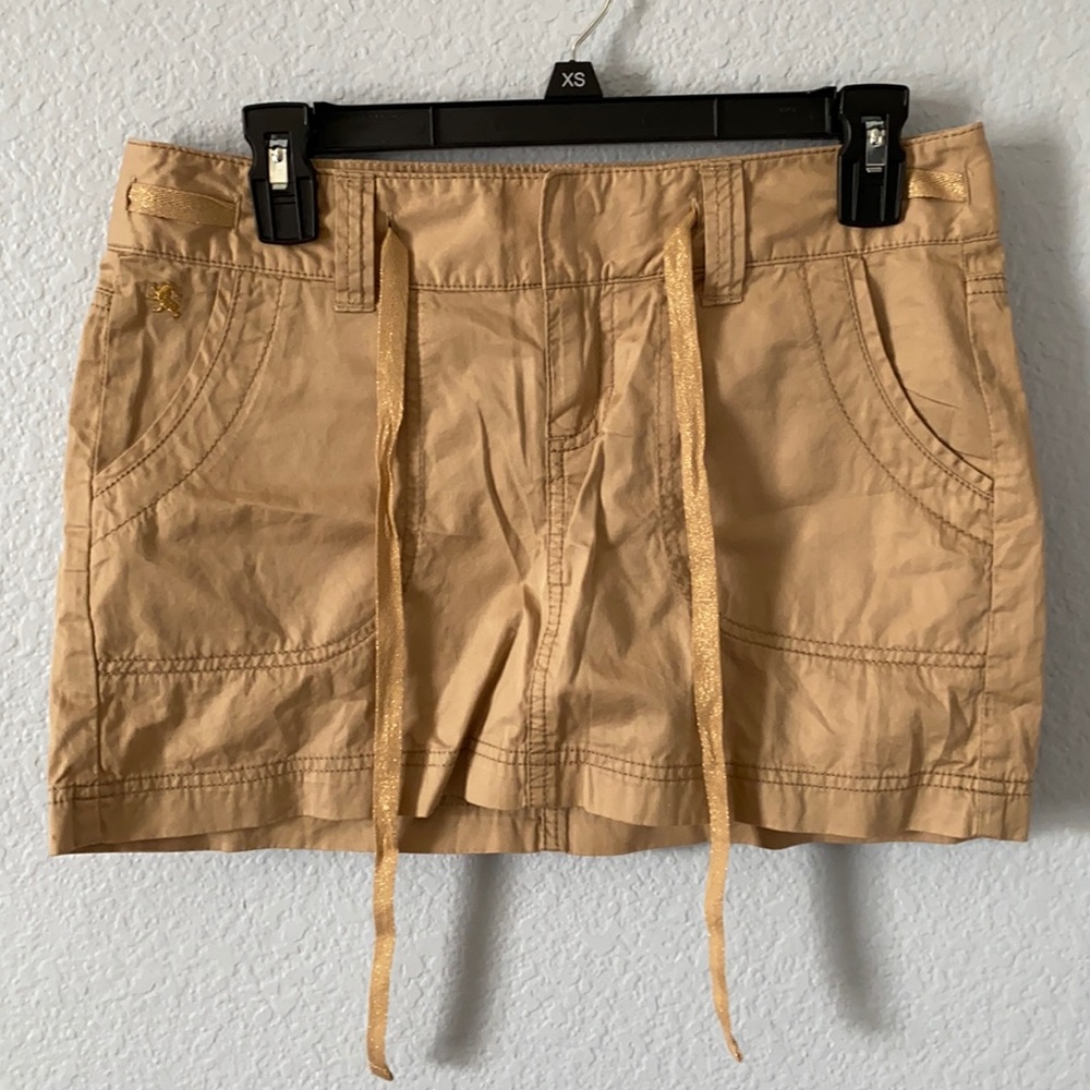 Woman’s skirt